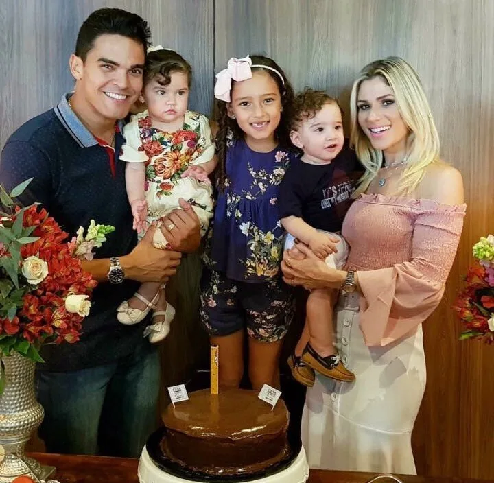 Patrícia Jereissati ganha parabéns surpresa