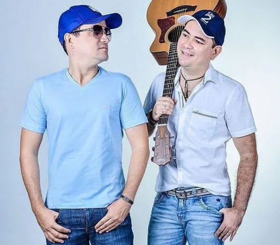 Fran & Diego agitam Réveillon Luzes de Iracema