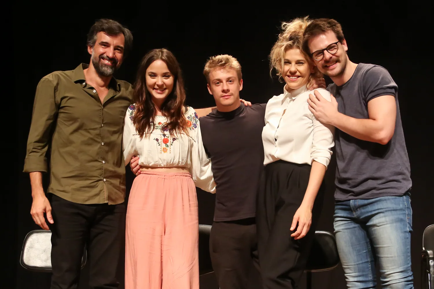 Noite de cultura e solidariedade
