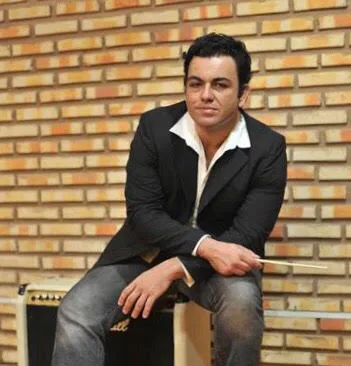 Leandro Cavalcante no elenco de "O Fantasma da Ópera"