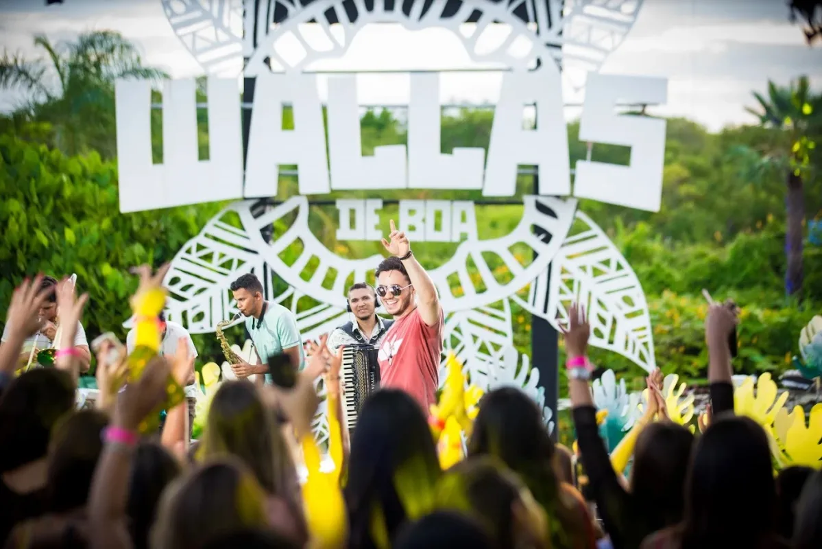 Festa daquelas na véspera de feriado