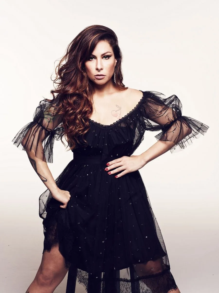 Pitty retorna aos palcos e faz show em Fortaleza