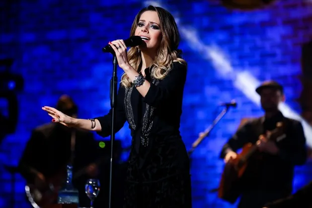 Sandy apresenta novo show em Fortaleza