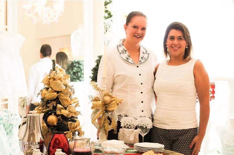 Ethel Whitehurst recebe para Natal
