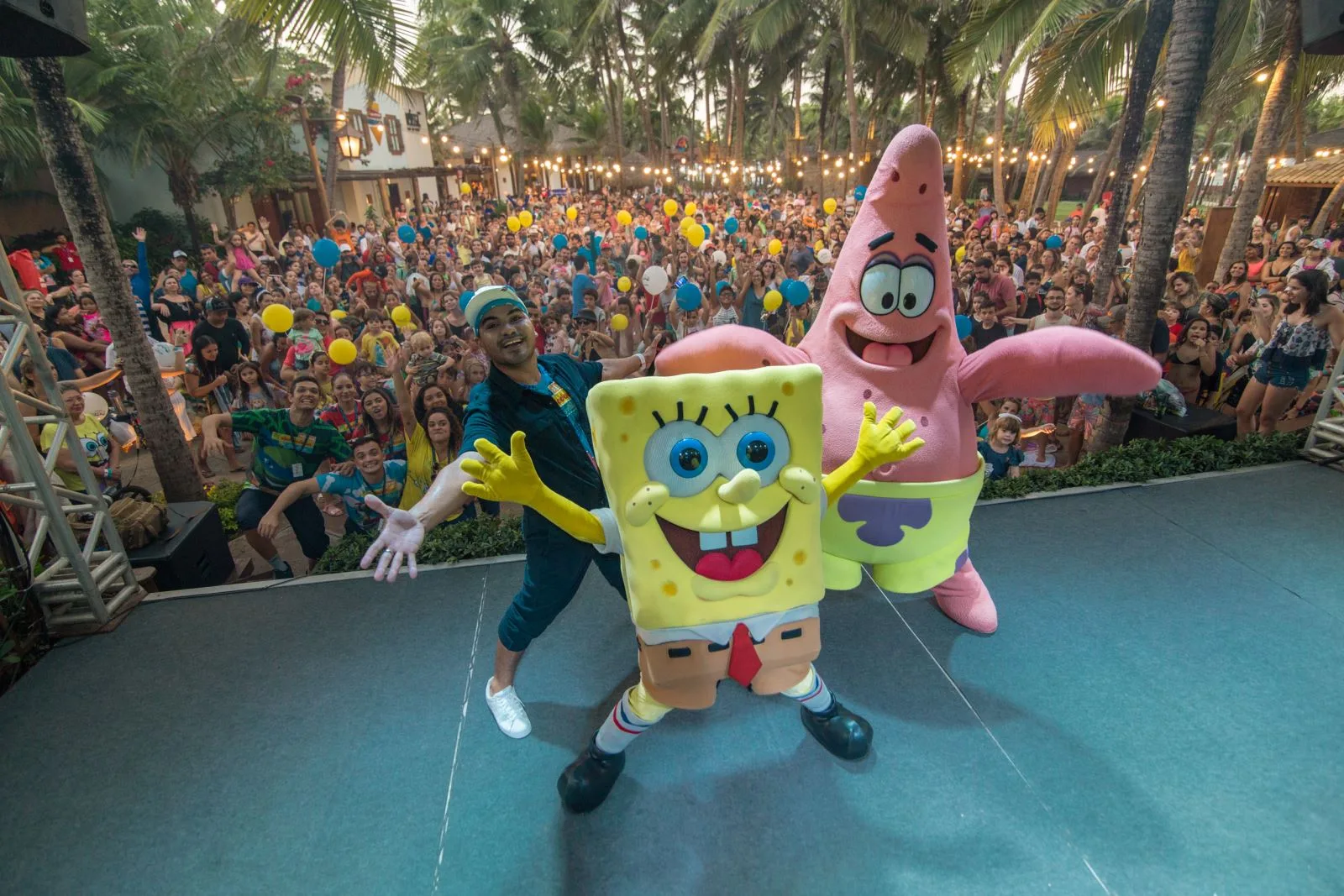 Fim de semana de atrações no Vila Azul do Mar