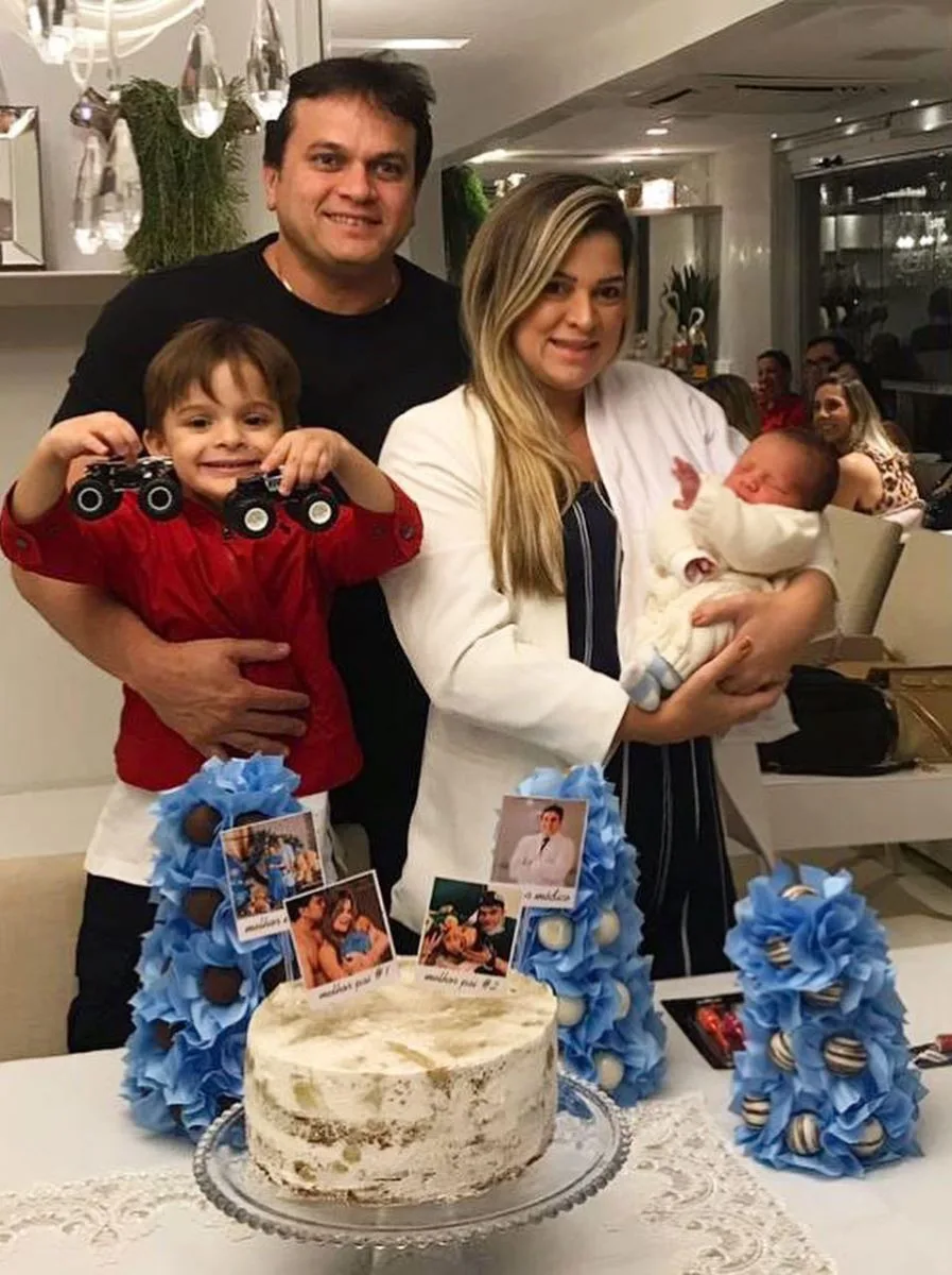 Nasce segundo filho de Kamila e Adriano Barbosa