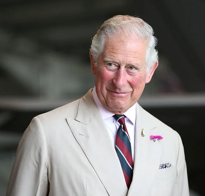 Principe Charles está infectado com coronavírus