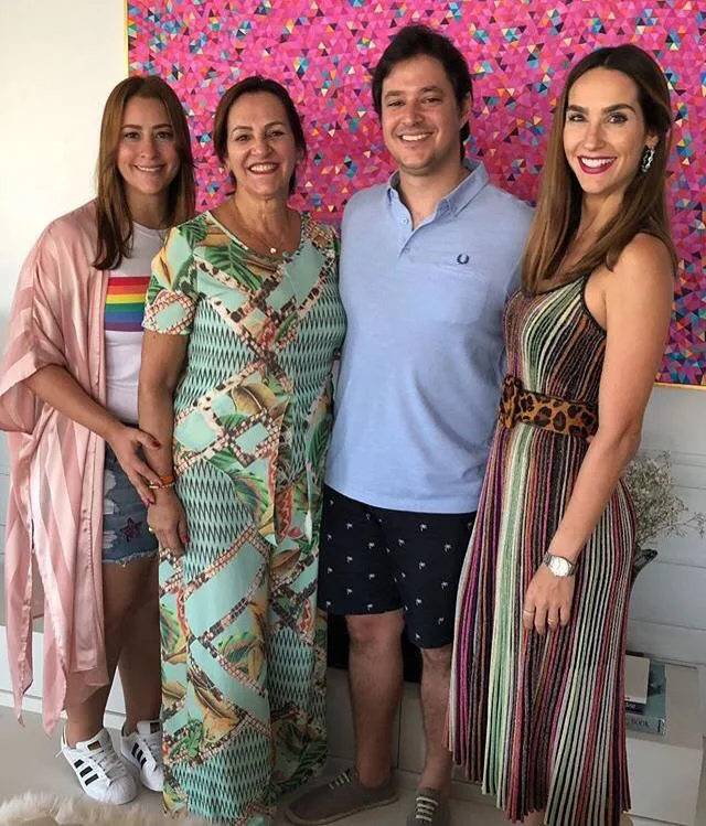 Nádya Cabral celebra aniversário em família