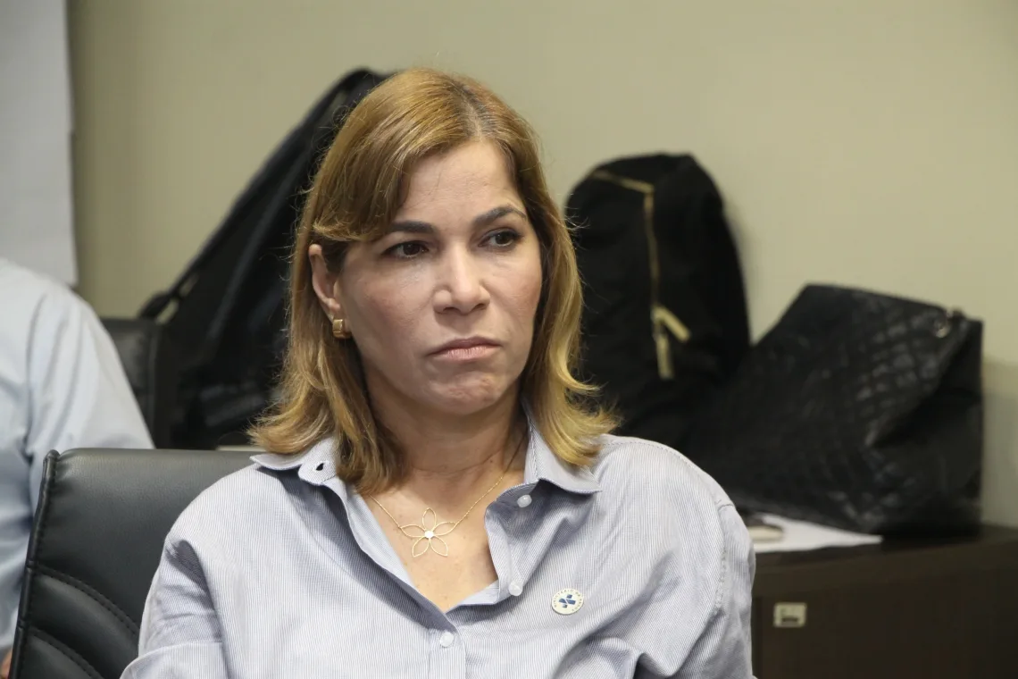 Mayra Pinheiro culpa governadores e prefeitos por mortes pelo coronavírus