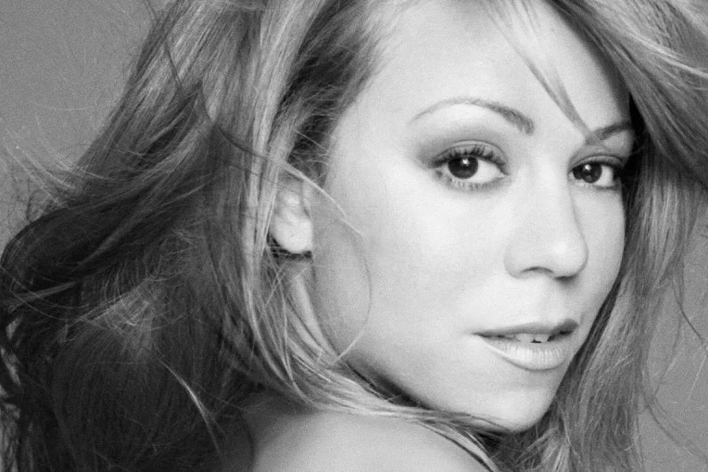 Mariah Carey anuncia novo álbum 'The Rarities' em comemoração aos 30 anos de carreira