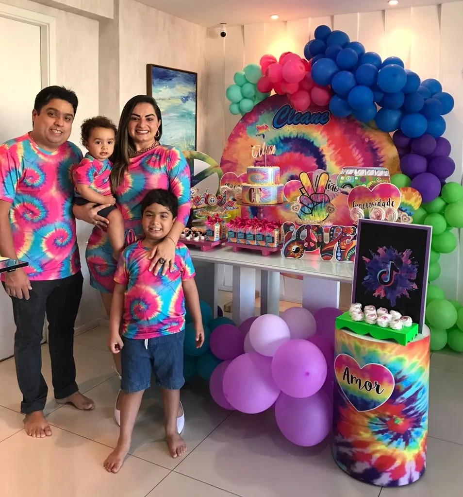 Cleane Fontenele comemora aniversário