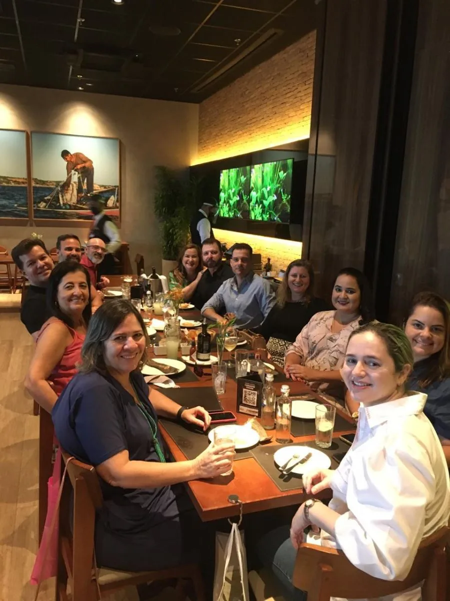 Briane de Castro comemorou passagem pela folhinha com amigos