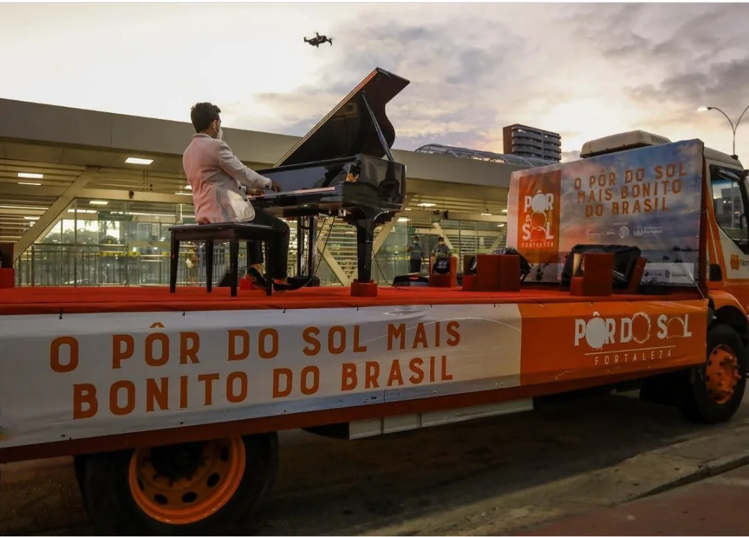Projeto Pôr do Sol retorna em formato itinerante neste domingo e homenageia Outubro Rosa