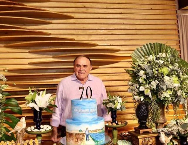 Cristiano Maia celebra os seus 70 anos em festa intimista