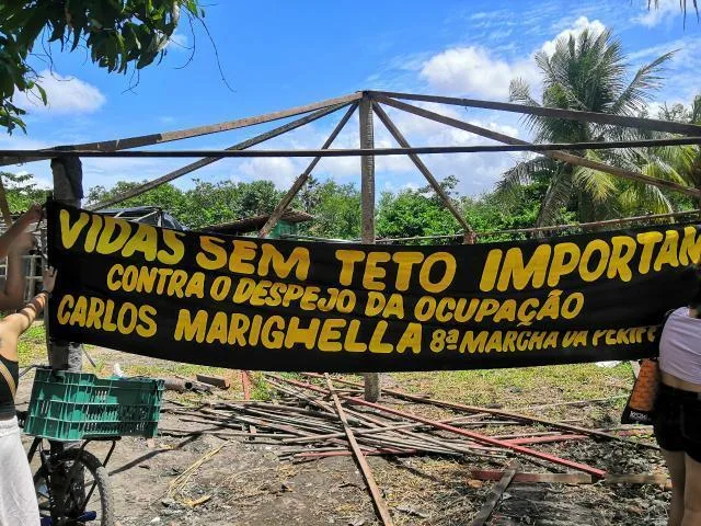 Despejo da Ocupação Marighela é suspenso, mas espera resolução oficial; PMs estiveram no local