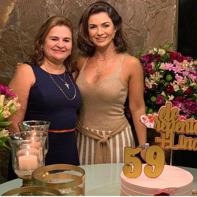 Valdeida Vasconcelos ganha os parabéns em Tianguá