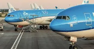 KLM vai suspender voos do Brasil para a Holanda mas não da Holanda para o Brasil