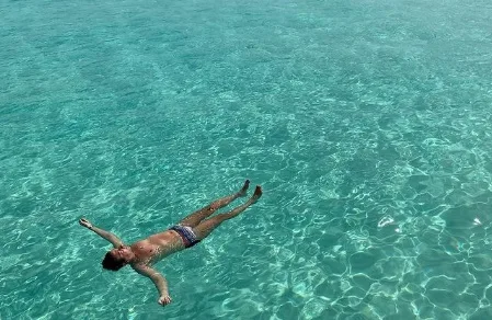 Rodrigo Jereissati curte o luxo e paz no Amanyara Turks And Caicos