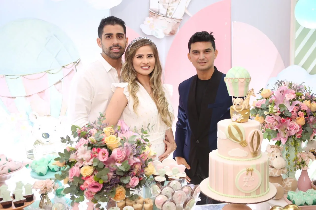 Larissa Silveira e Igor Pinto descobrem que vem aí a Laura