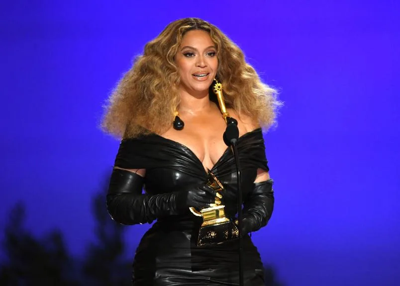 Grammy 2021: Beyoncé leva quatro Grammys e bate recorde; Veja lista de vencedores