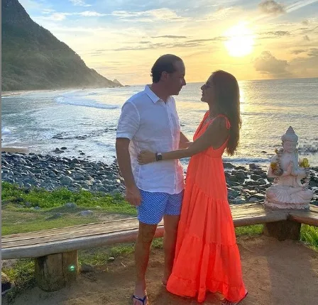 “No paraíso”: Joaquim Araújo e Lara Romcy curtem final e semana em Fernando de Noronha