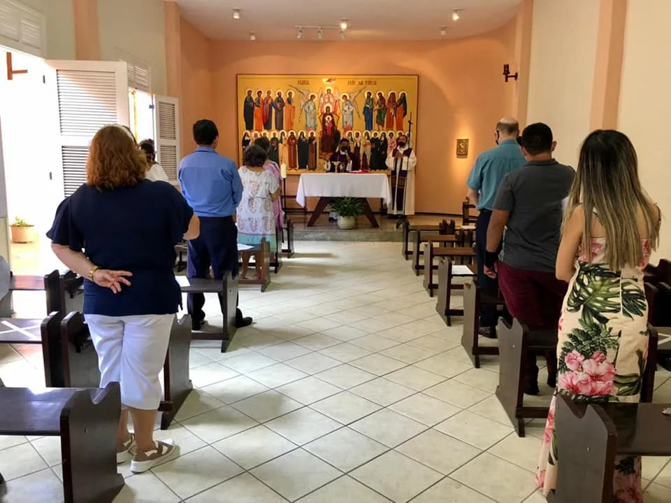 Novo decreto libera atividades religiosas de forma presencial após decisão do STF