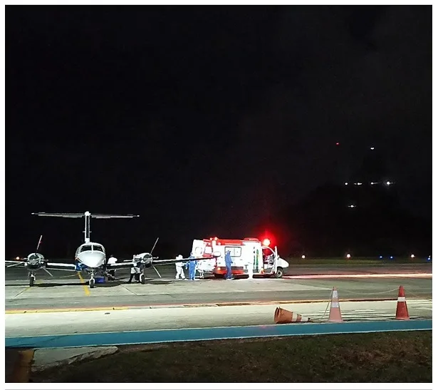 Aeroporto de Fernando de Noronha recebe o 1º voo noturno após instalação de sistema de iluminação