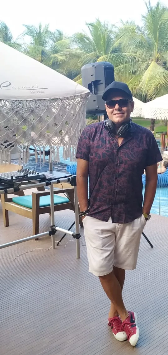 DJ Gilvan Magno é a nova atração na rede de hotéis Carmel