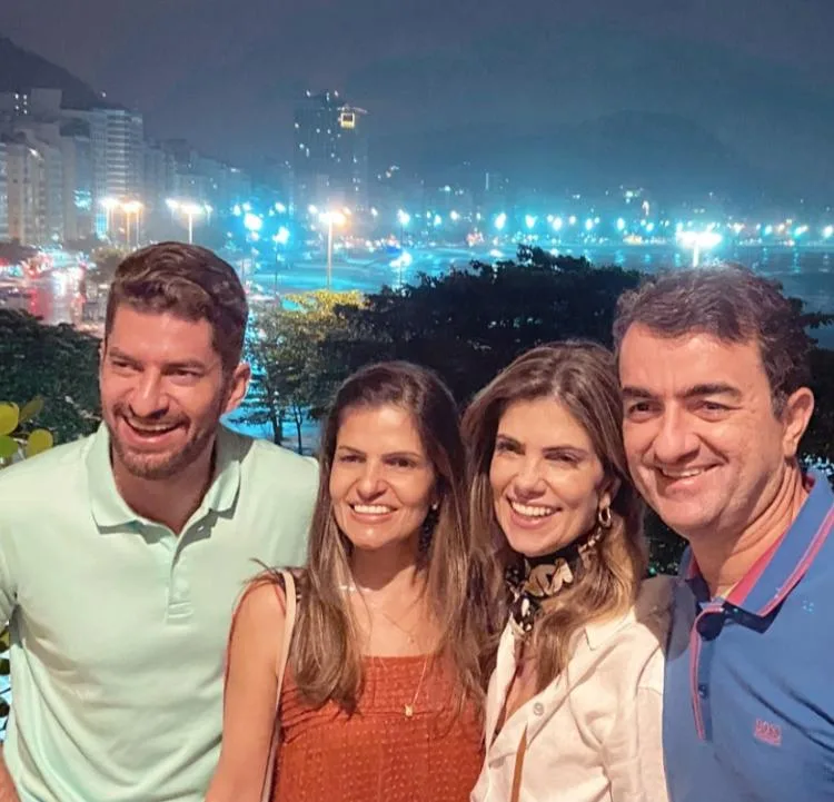 Família Benevides aterrissa no Rio de Janeiro para os 50 anos de Inês Benevides