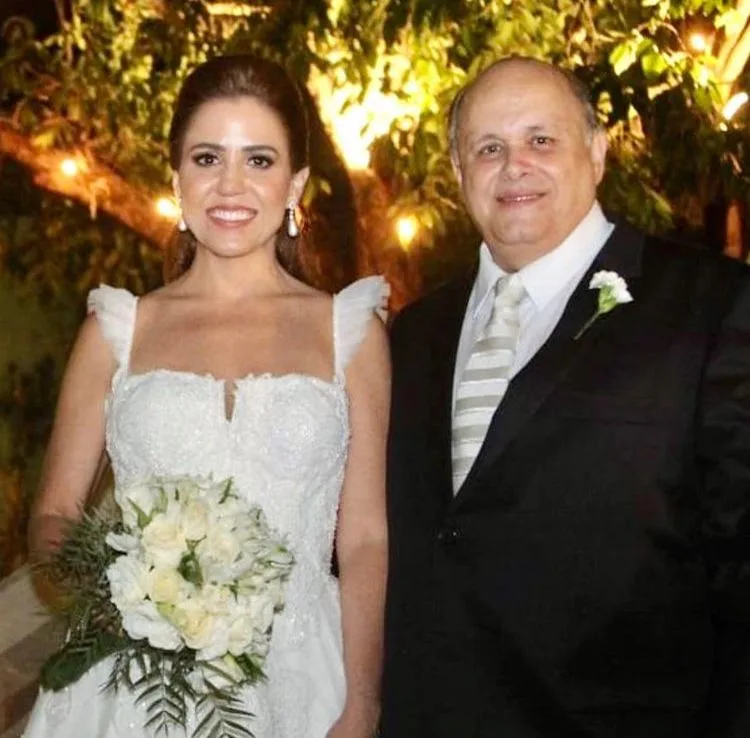 Alzira Barreira e Philomeno Júnior oficializam união