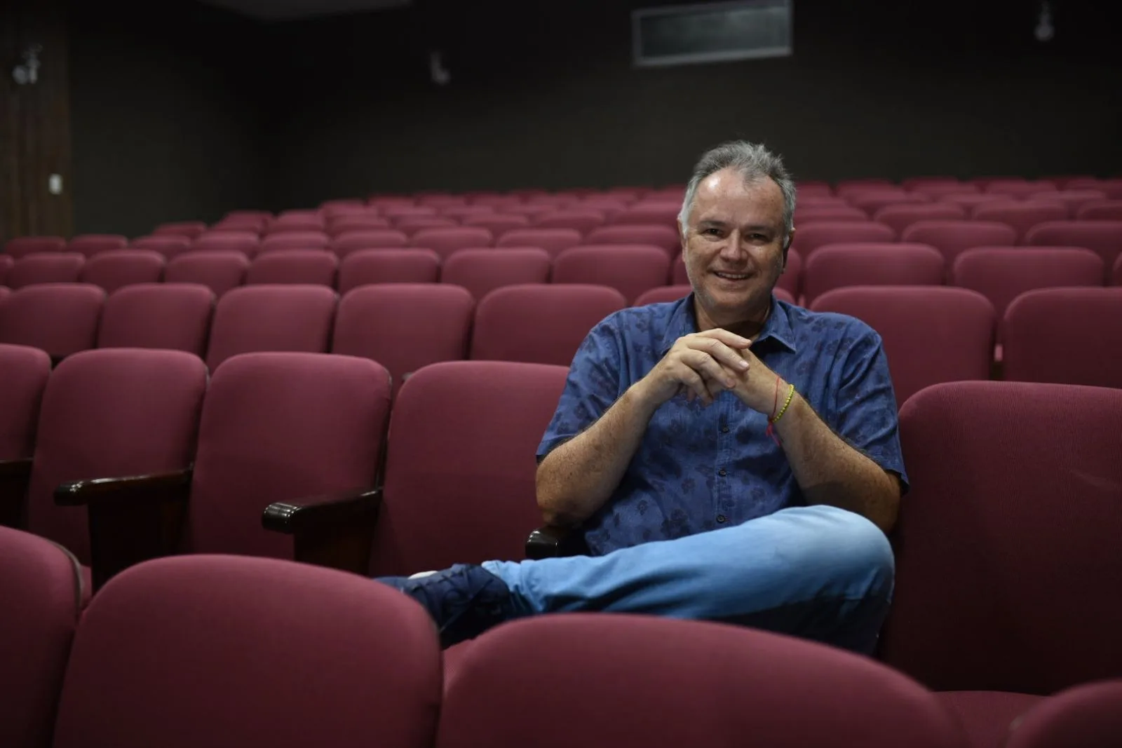 Diretor cearense e criador do Cine Ceará, Wolney Oliveira fala sobre fazer cinema no Brasil