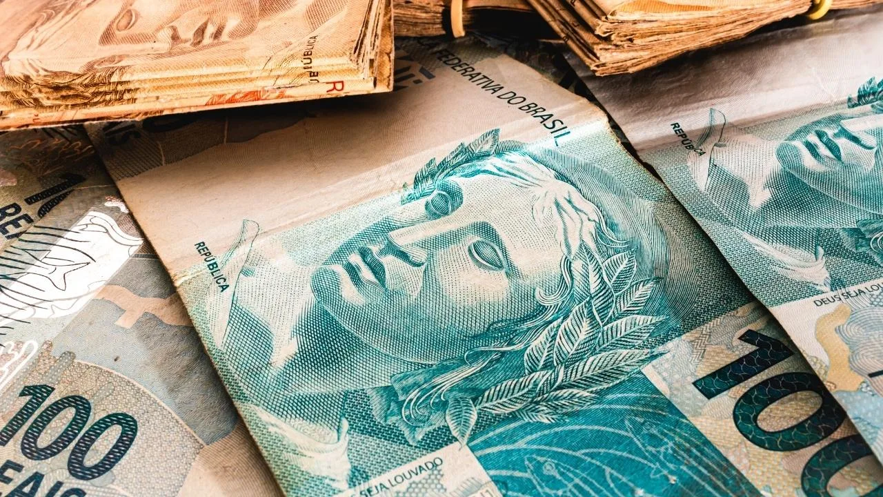 "A reforma sindical mostra o caminho para uma boa reforma política", por Ricardo Amorim