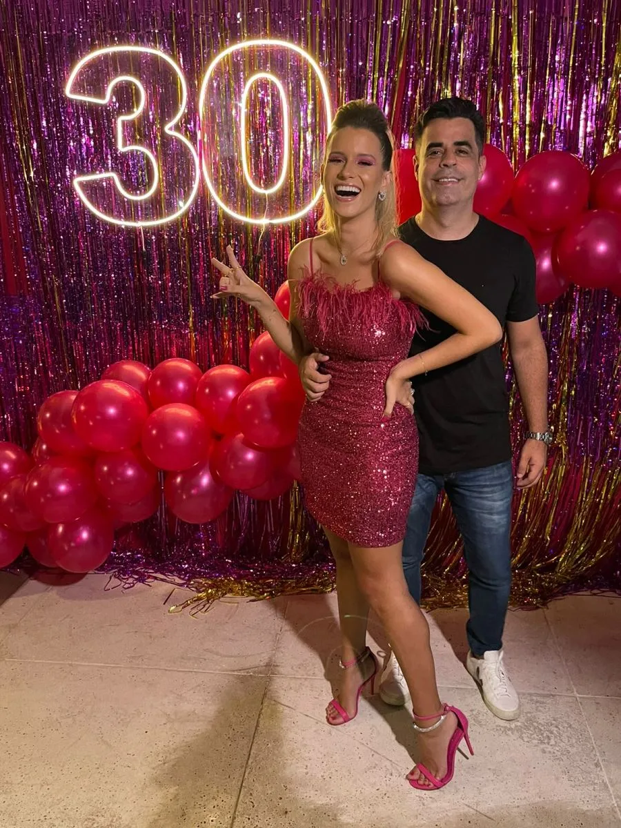 Fernanda Pacheco festeja entrada no rol dos 30 anos