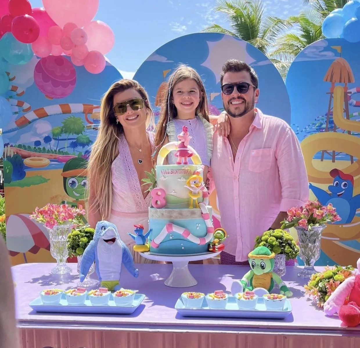 Mirella Santos e Ceará festejam os oito anos da filha Valentina no Beach Park