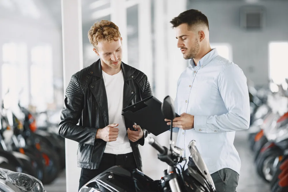 Técnicas infalíveis de negociação ao comprar uma moto