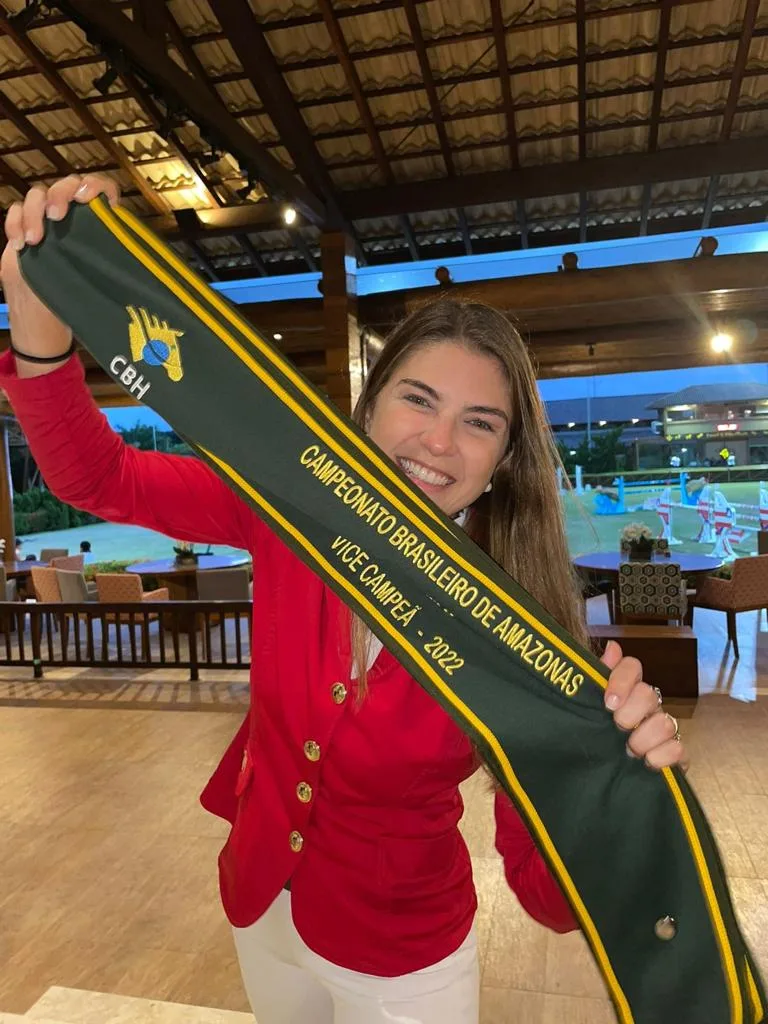 Victoria Erel conquista título de vice-campeã no Campeonato Brasileiro de Amazonas 2022