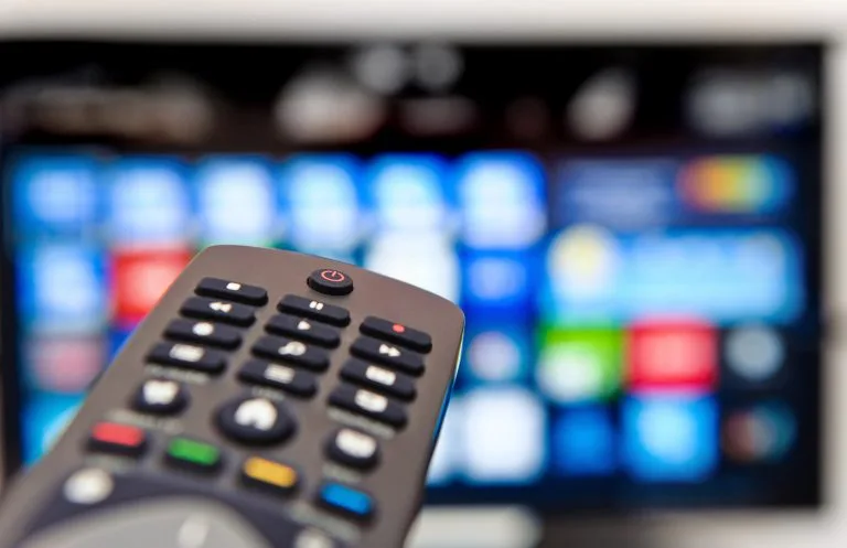 “Lei que regula TVs precisa entrar no século 21”, por Ricardo Feltrin