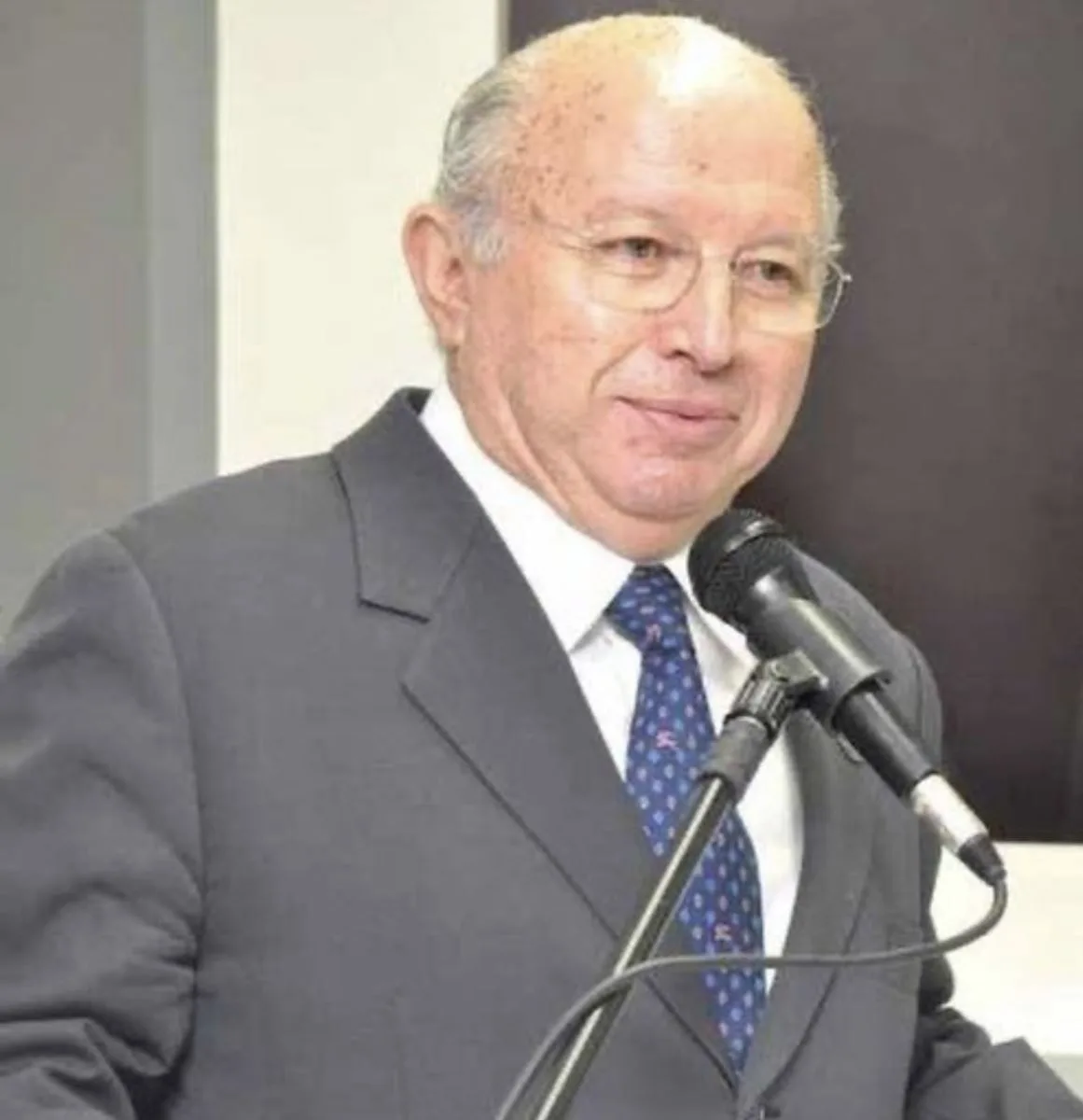 Morre Roberto Cláudio Frota Bezerra, pai do ex-prefeito Roberto Cláudio