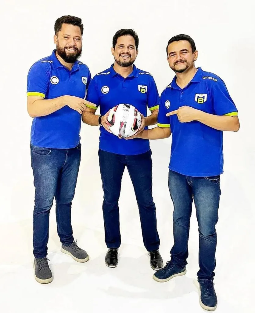 Clássico rei ao vivo com transmissão simultânea na TV, na Rádio e no online