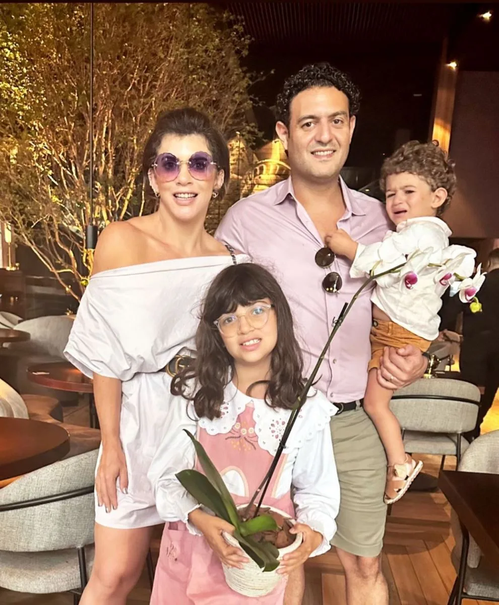 Thais e Helder Moreno celebram os nove anos da filha Lara