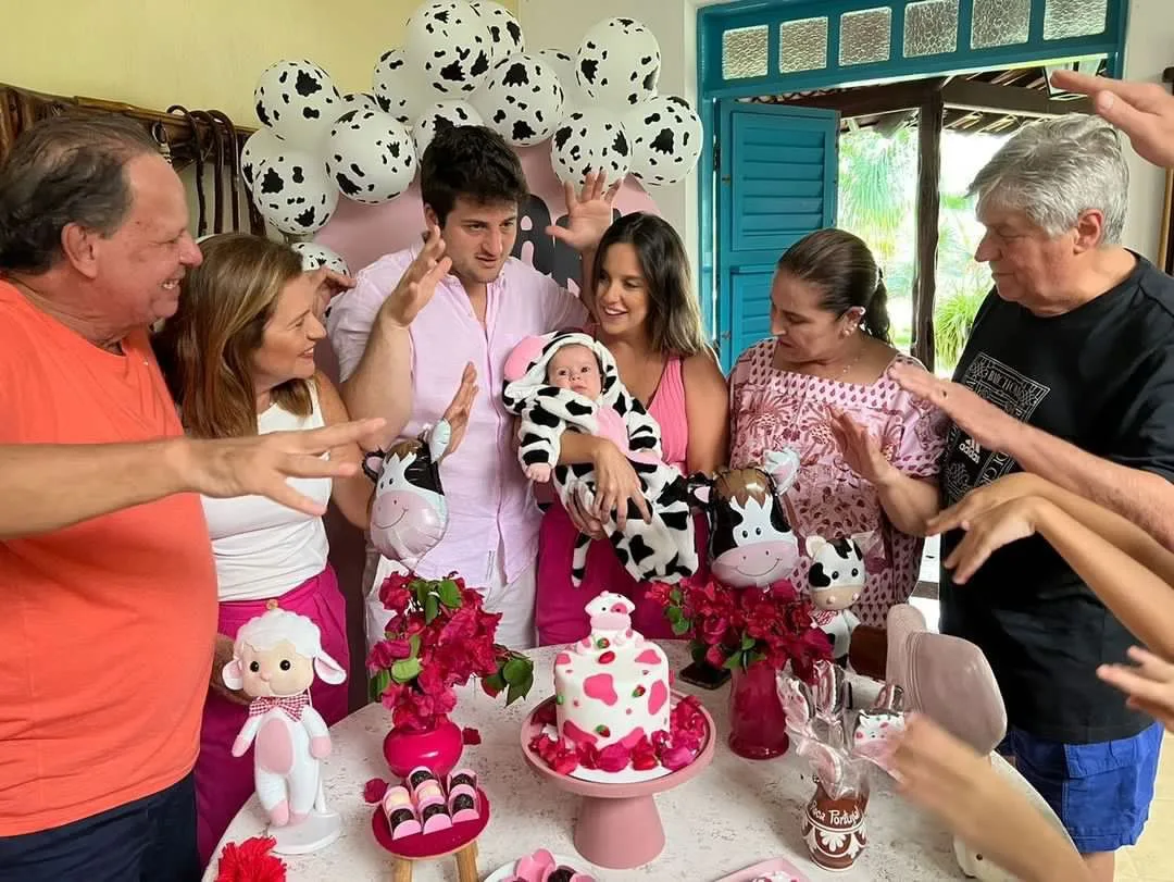 Fernanda Levy e Omar Macedo festejam terceiro mesversário de Maria