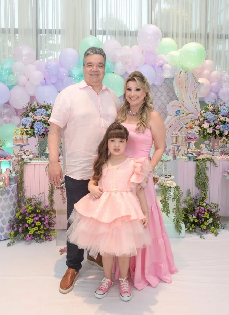 Tici e Ticiano Rêgo festejam os seis anos da filha Sofia