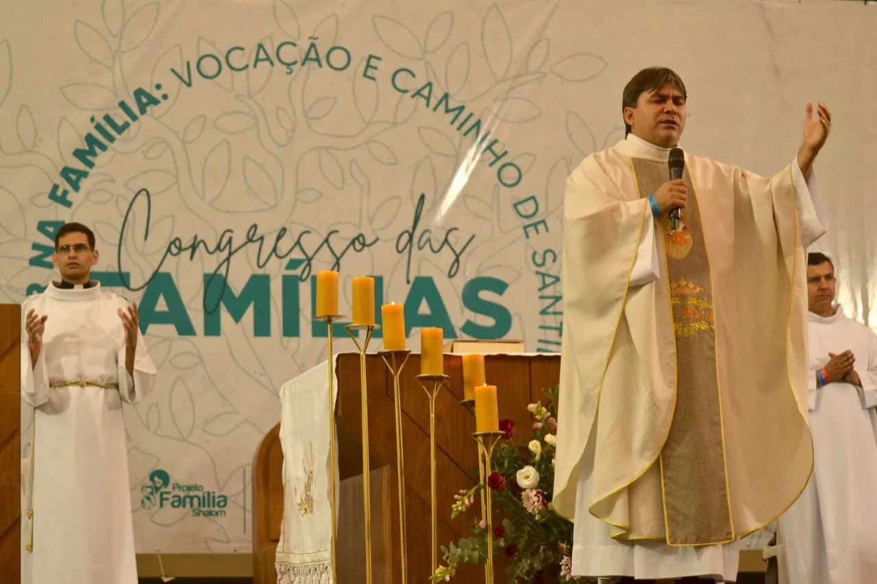 Shalom realiza congresso das Famílias