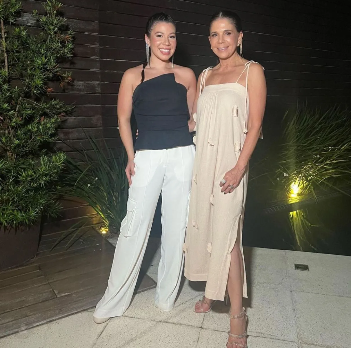 Maria Clara Negrão celebra seus 21 anos