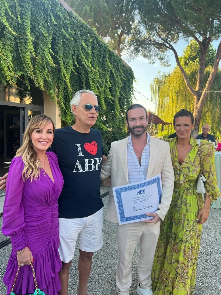 Kaline Ferraz entre os convidados de Andrea Bocelli em evento exclusivo