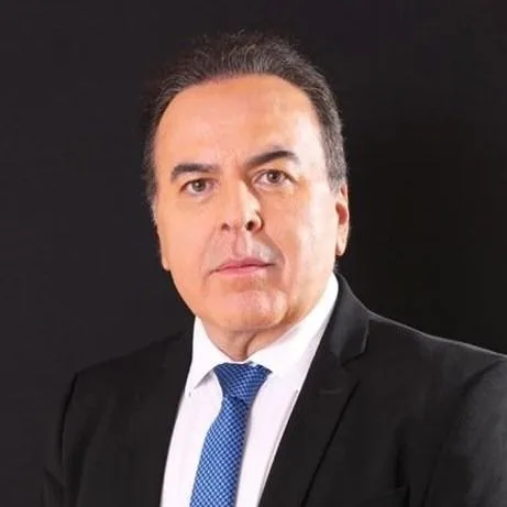 Ricardo Cavalcanti realiza evento de estética no México