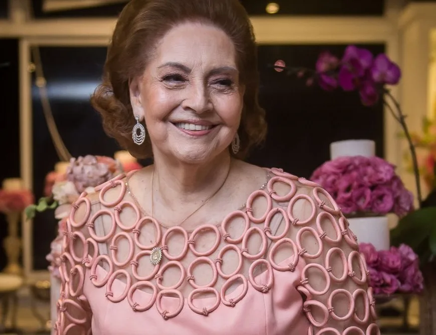 Sociedade em luto: morre Norma Bezerra