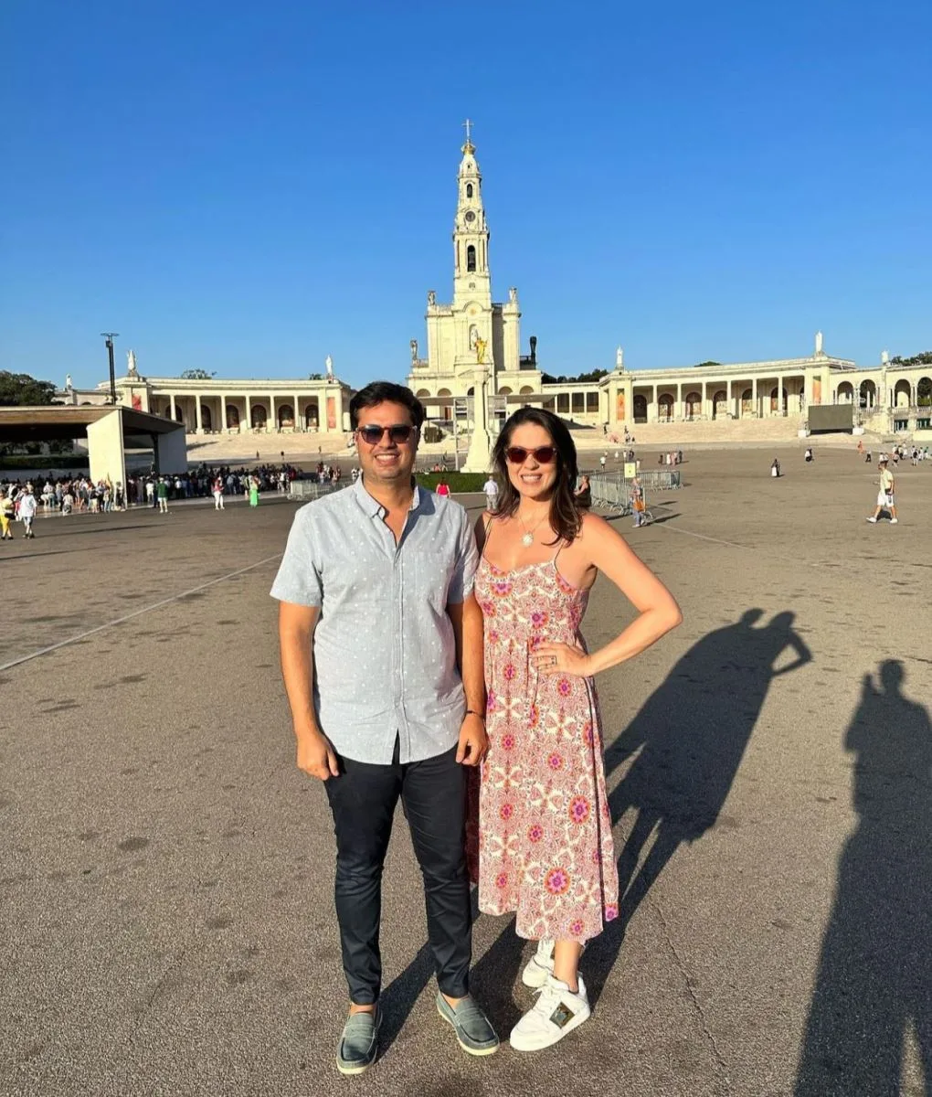 Amanda Viana e Serginho Miranda renovam a fé em Fátima