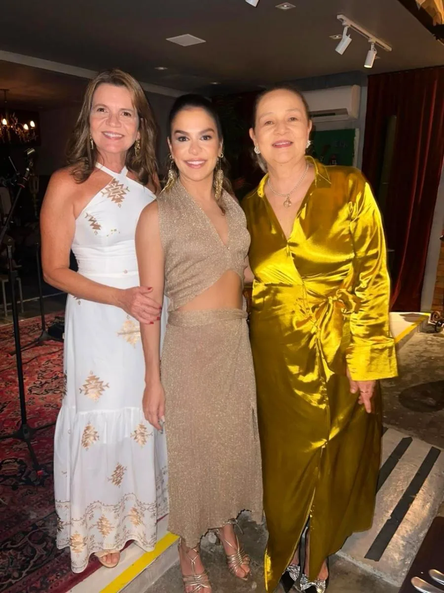 Marcela Levy celebra 30 + 8 em noite intimista e cheia de estilo
