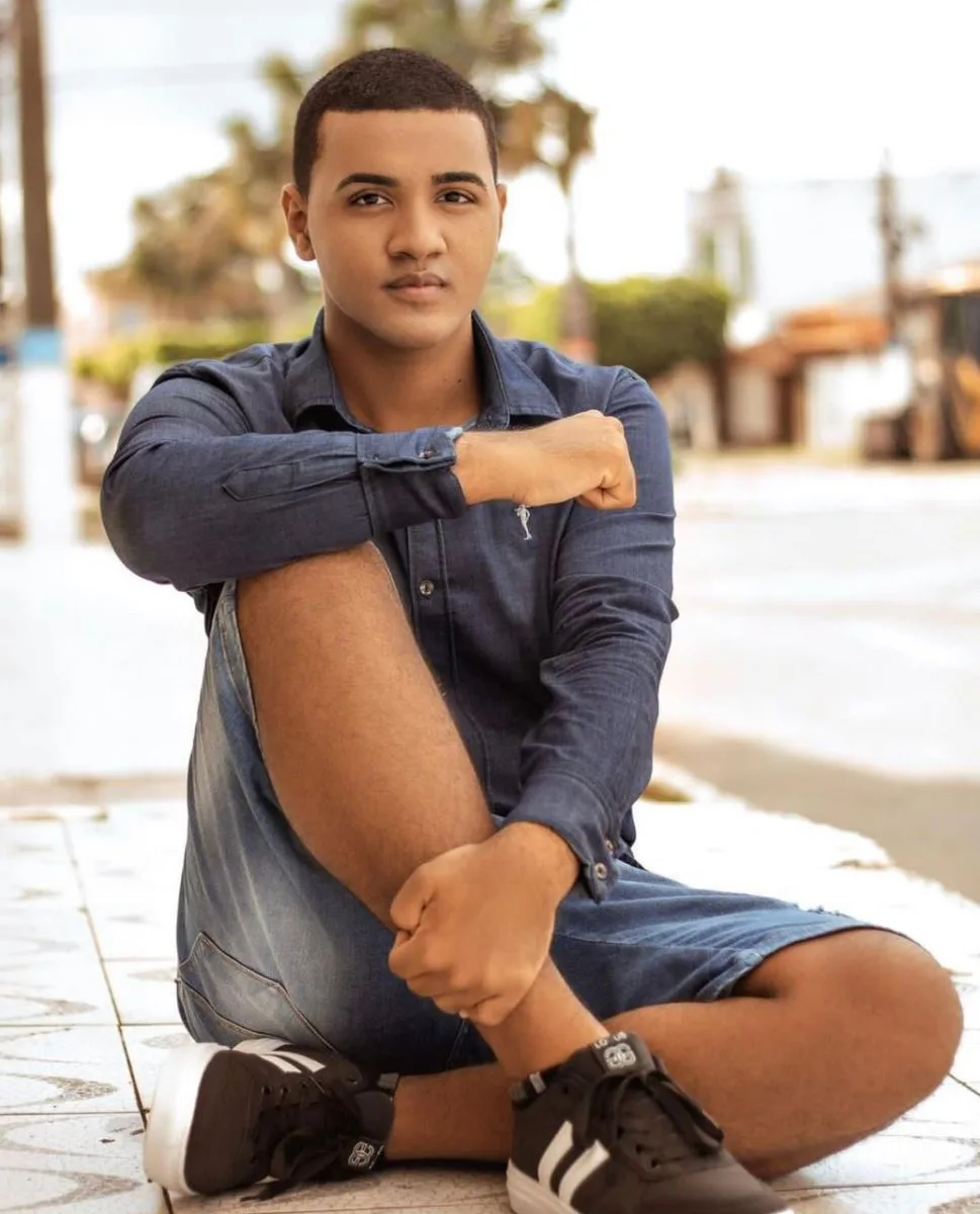 Roberth Rodrigues: Cantor, Influencer e Empreendedor do Sergipe